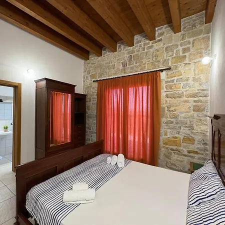 Guest house Pool Garden Ac P-private